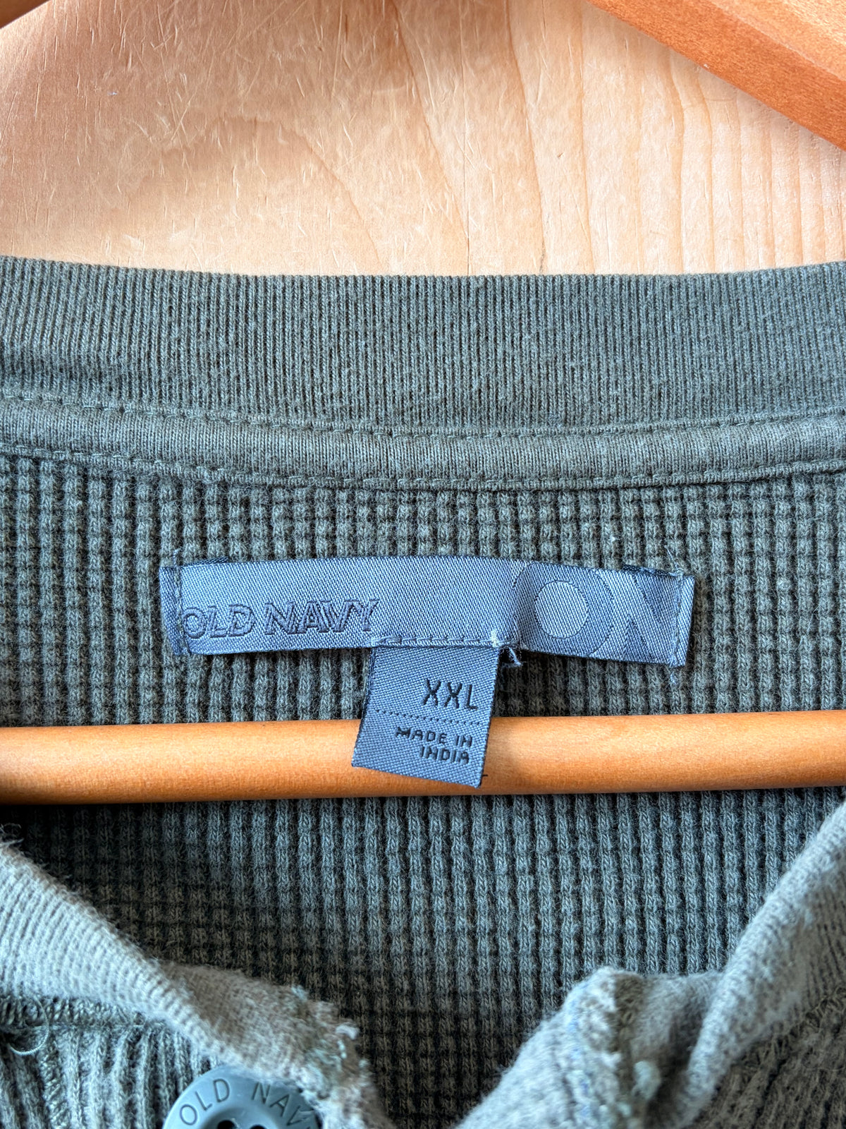 Olive Green Waffle Knit Henley : XXL