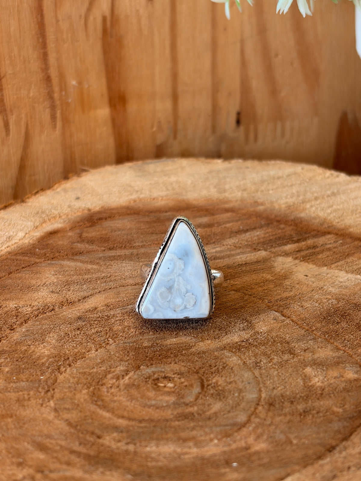 925 Silver White Buffalo Turquoise Ring : Size 6.75