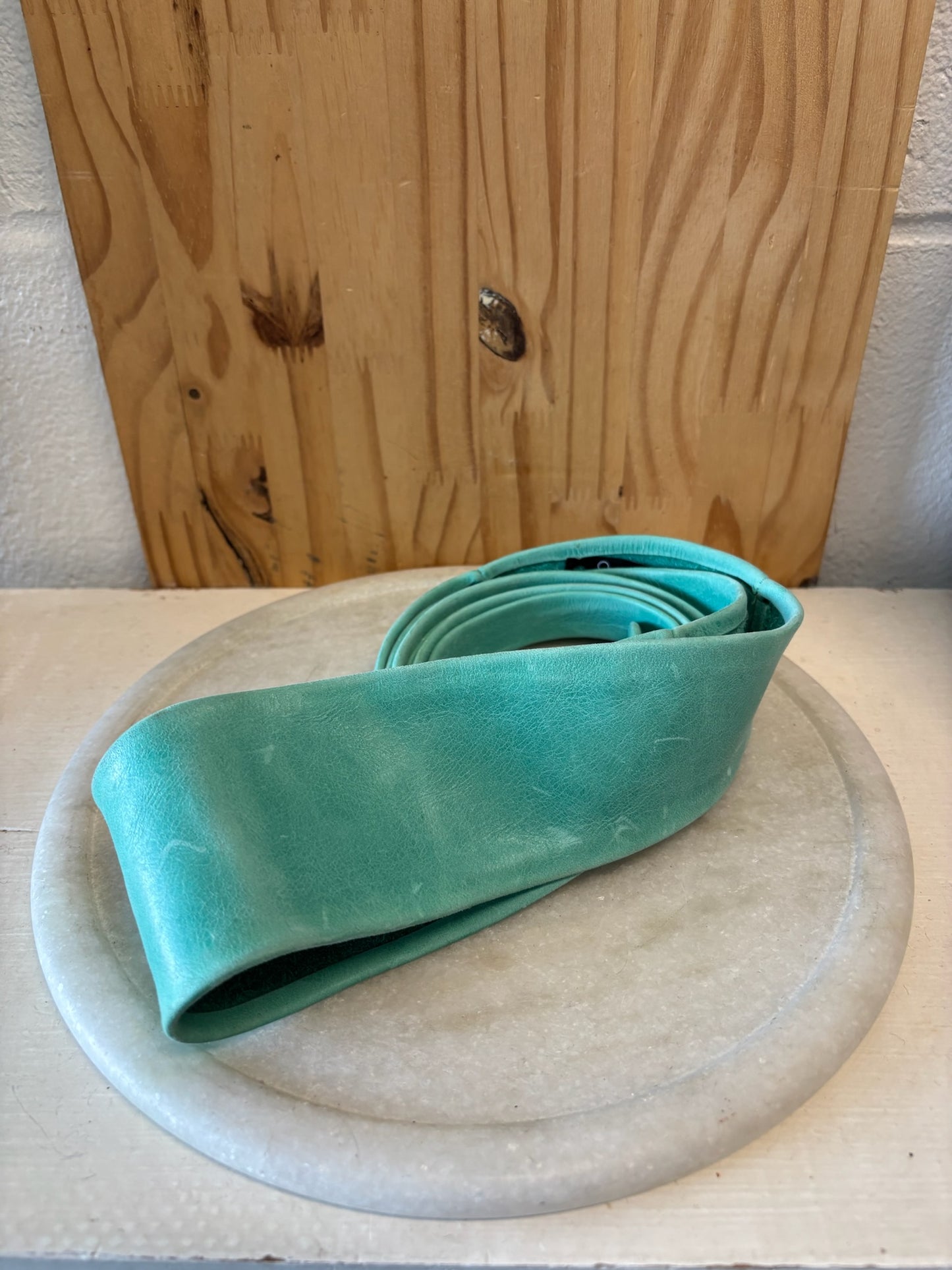 Vtg Aqua Leather Wrap Belt