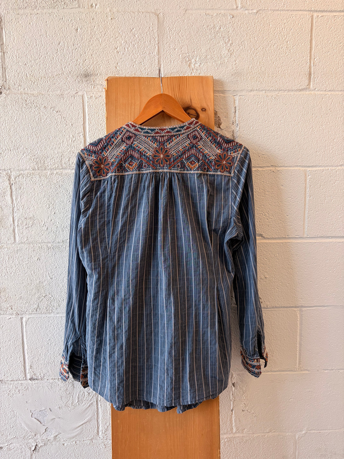 Johnny Was Striped Embroidered Button Down : M