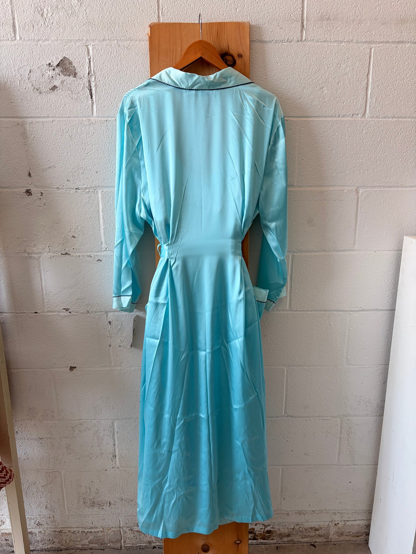 NWT Matching Light Blue Nightgown & Robe Set : 3X