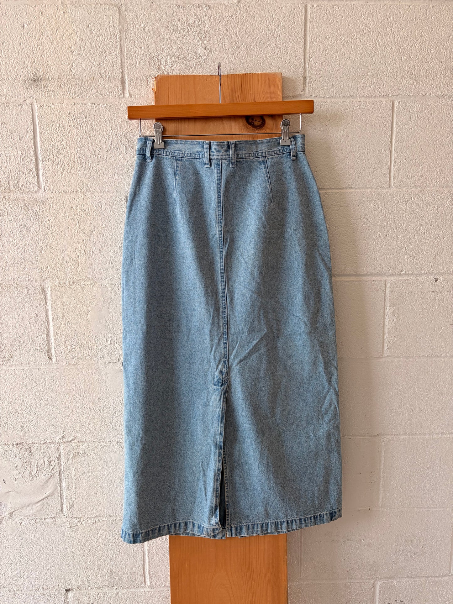 Button Down Denim Skirt : 10