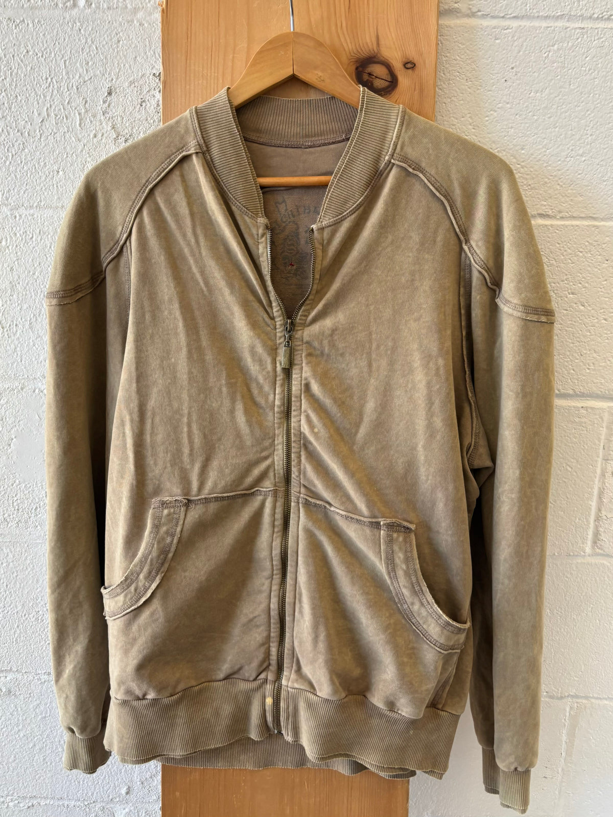 Tan Zip Up Sweatshirt : XL