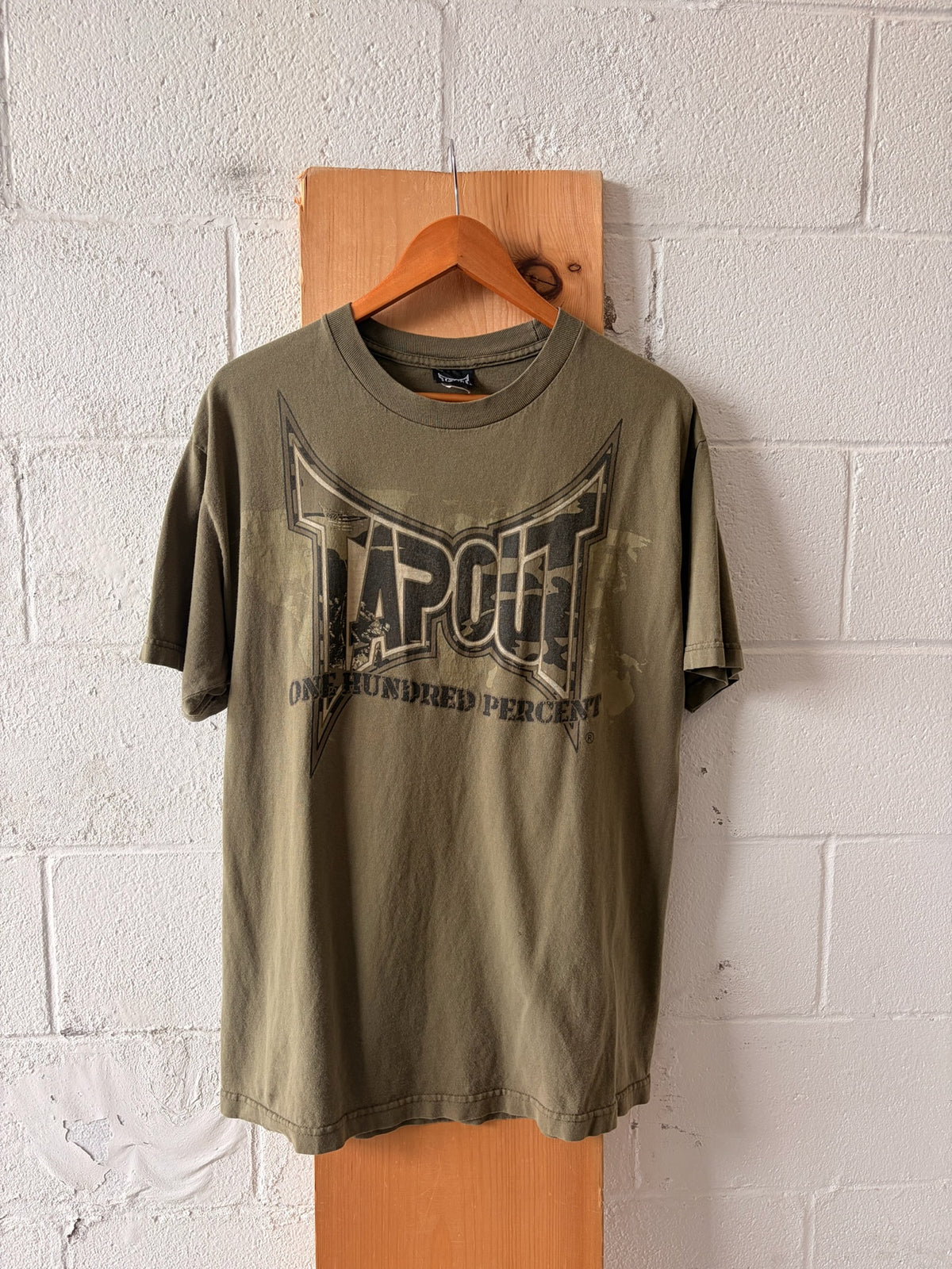 Vtg UFC Tapout Tee : L (As Is)