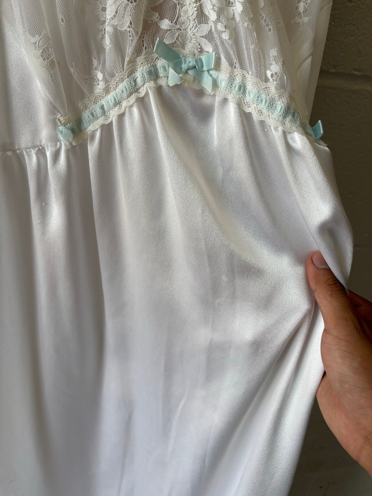 Vtg White Nightgown : S