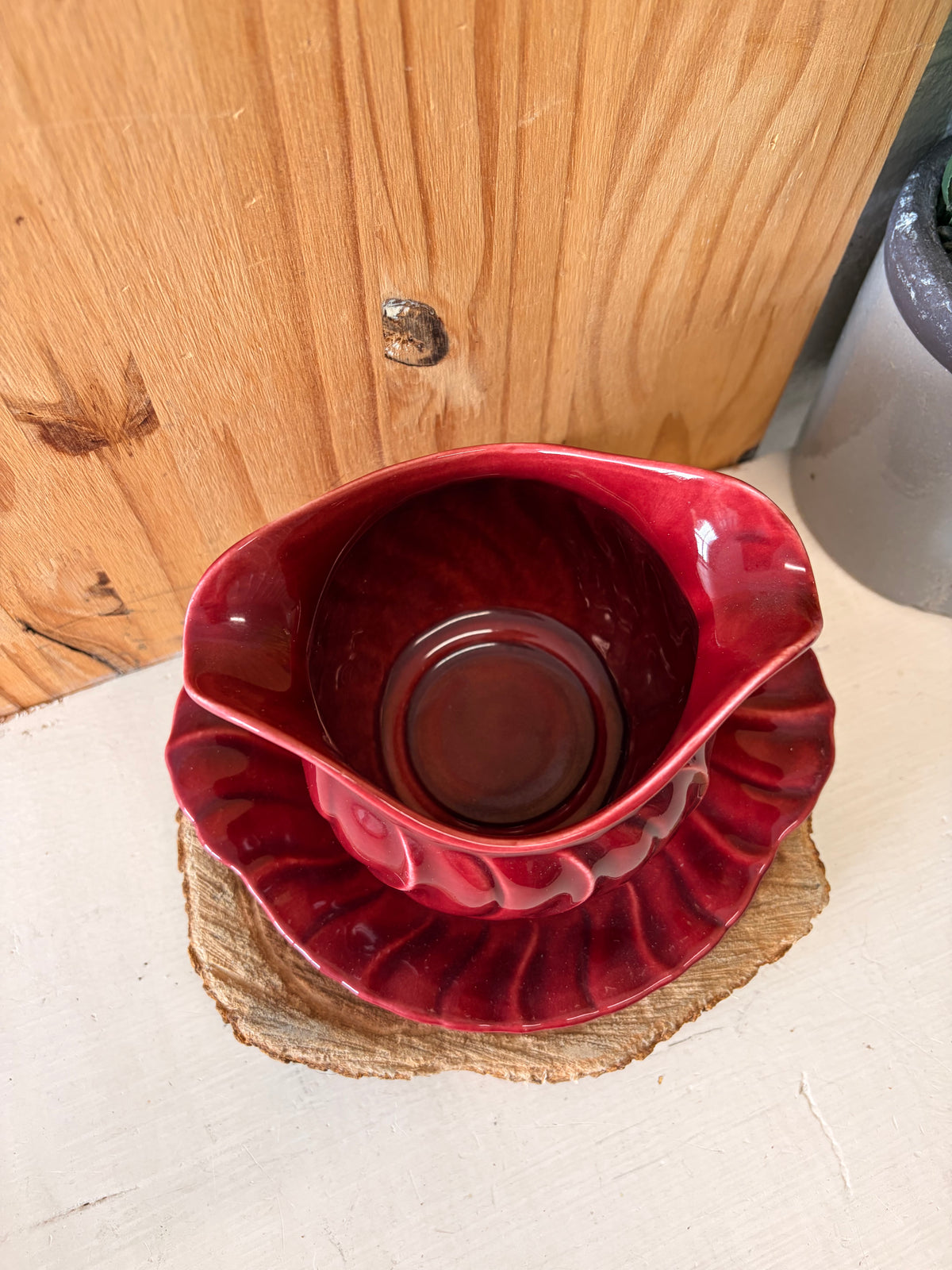 Vtg Red Mounted Gravy Boat (Local Pick Up Only)