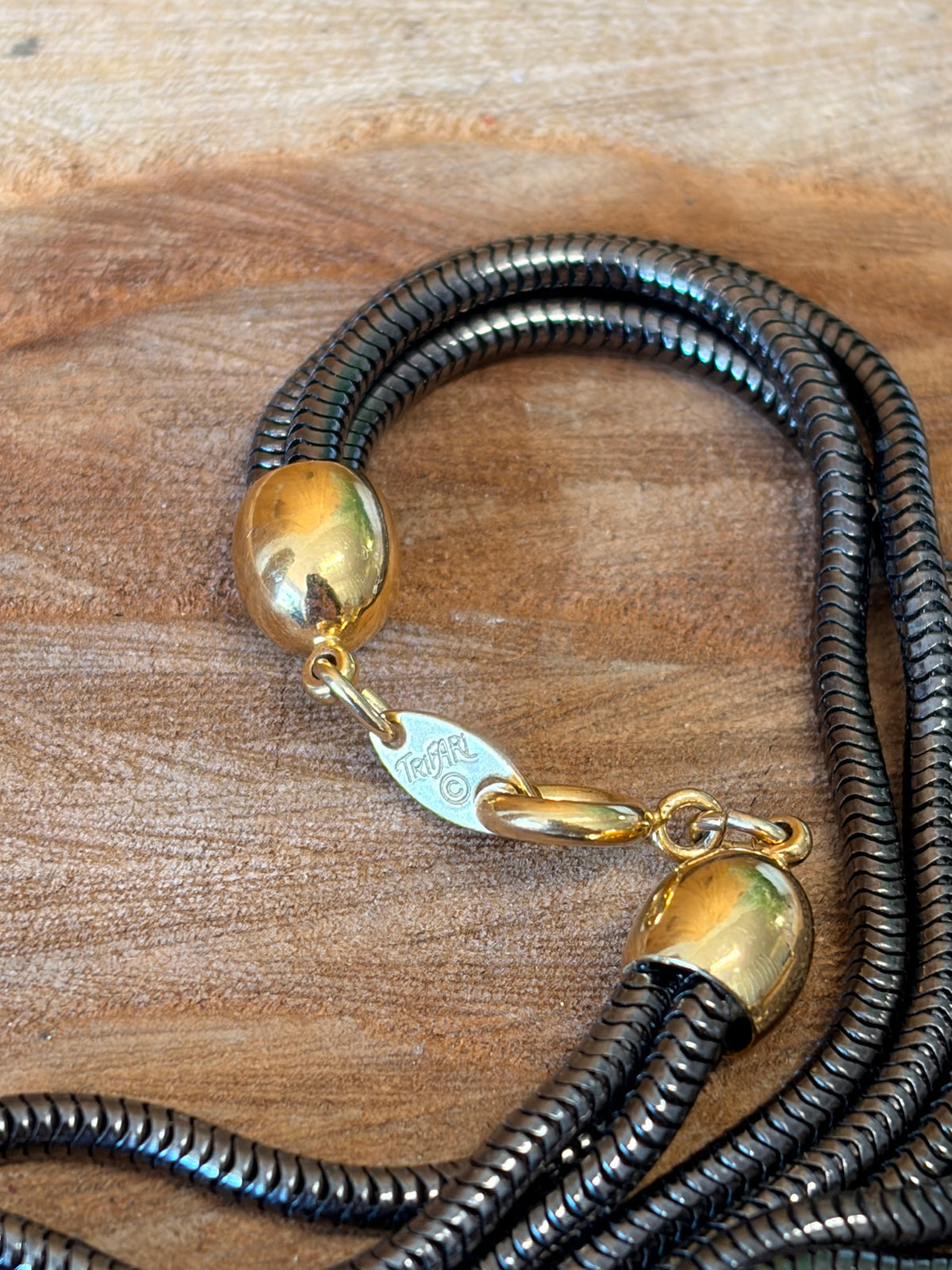 Vtg Layered Gray & Gold Tone Trifari Set