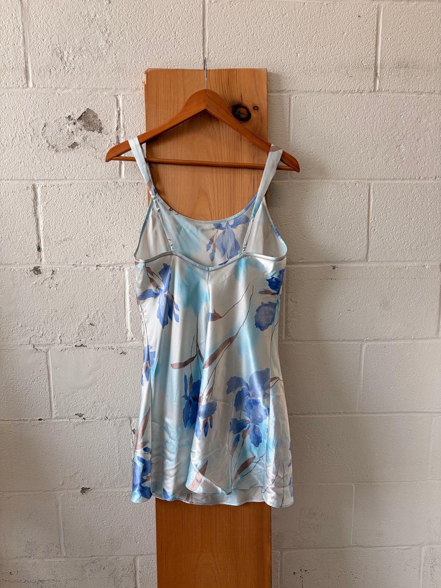 Floral Blue Slip : M