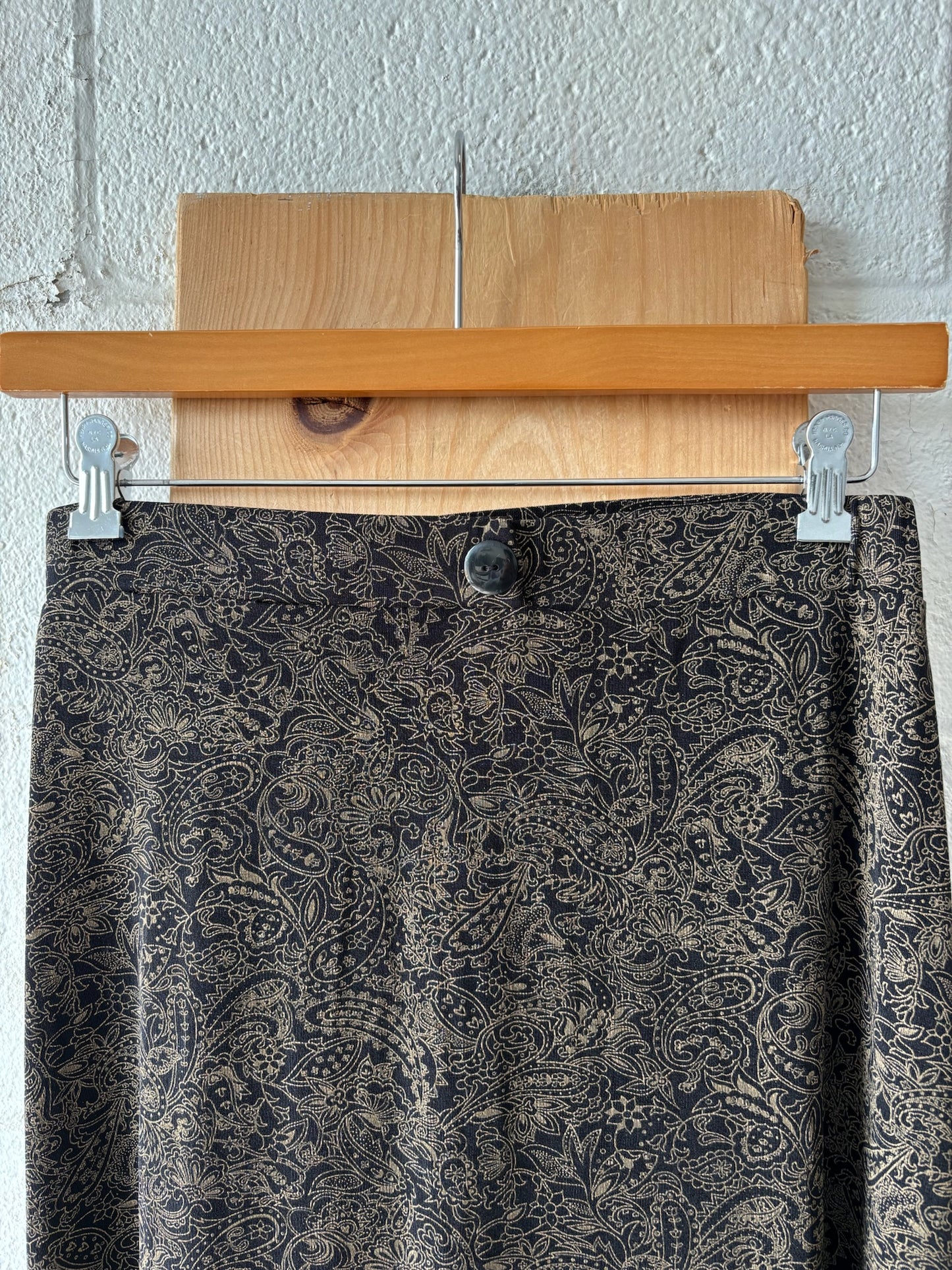 Brown and Black Paisley Skirt : XL