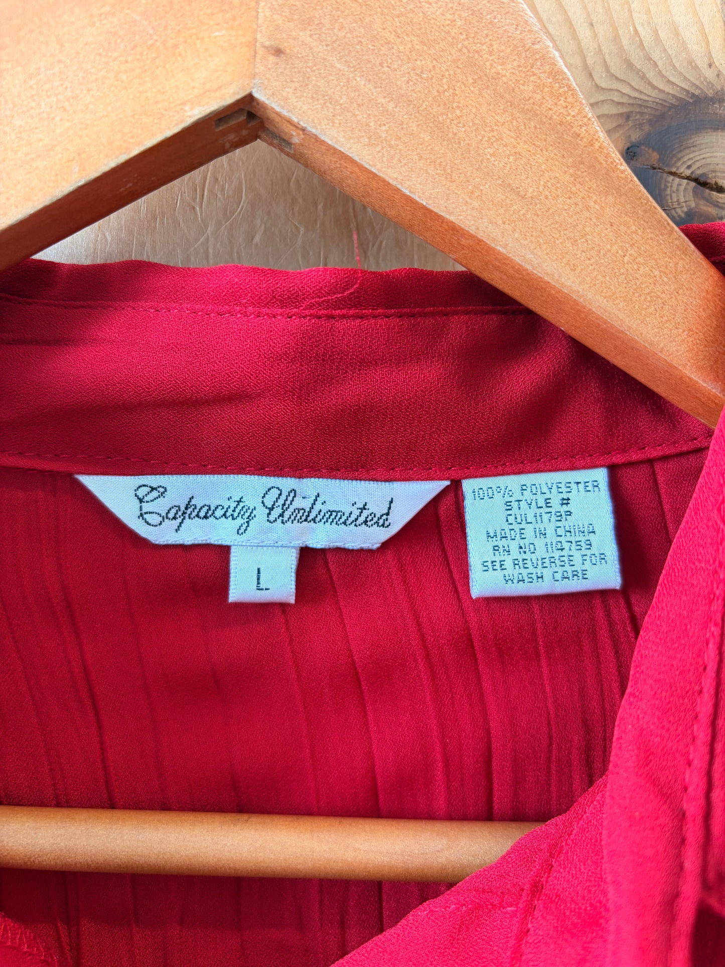 Red Sequins Crinkle Blouse : L