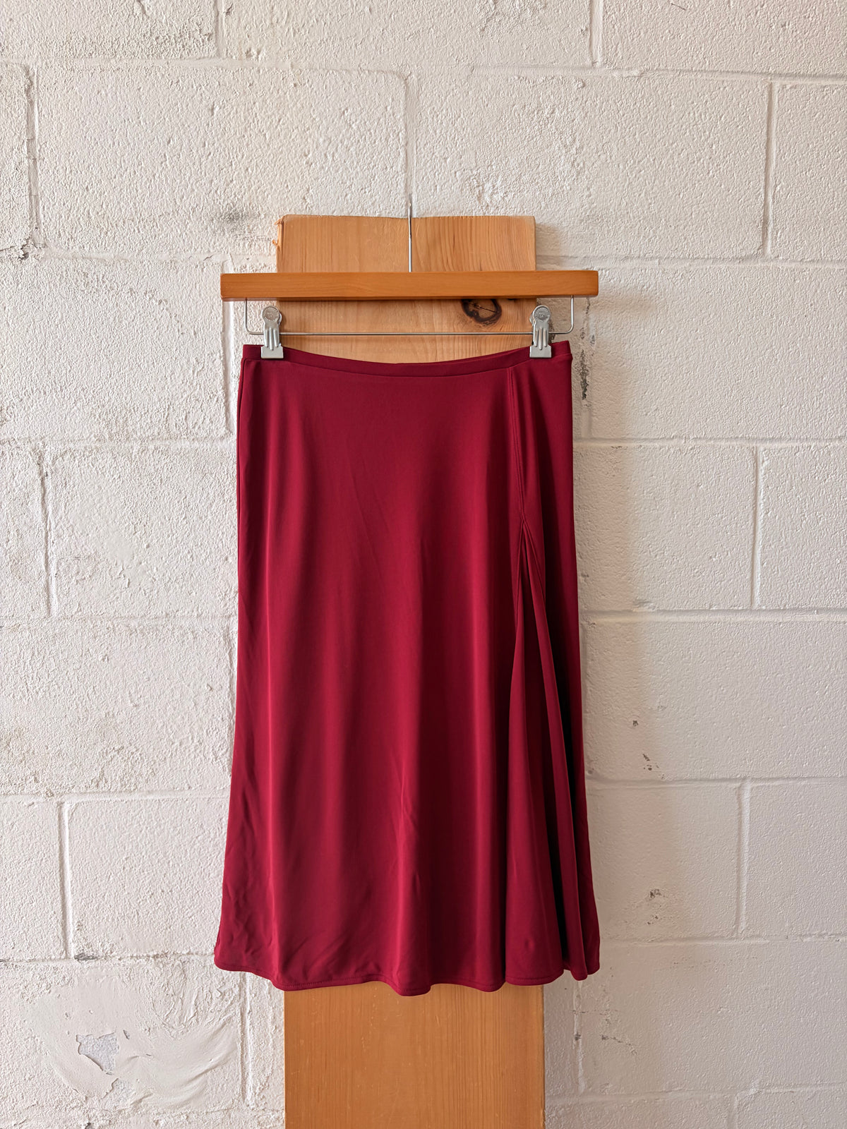 Burgundy Midi Skirt : S