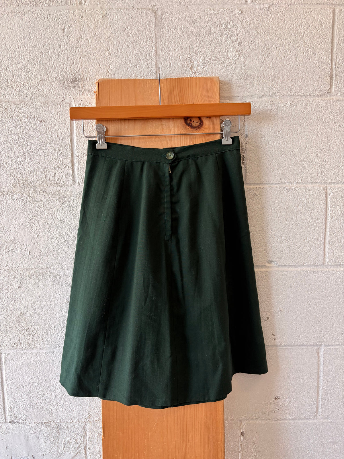 Dark Green Skirt : XS/S