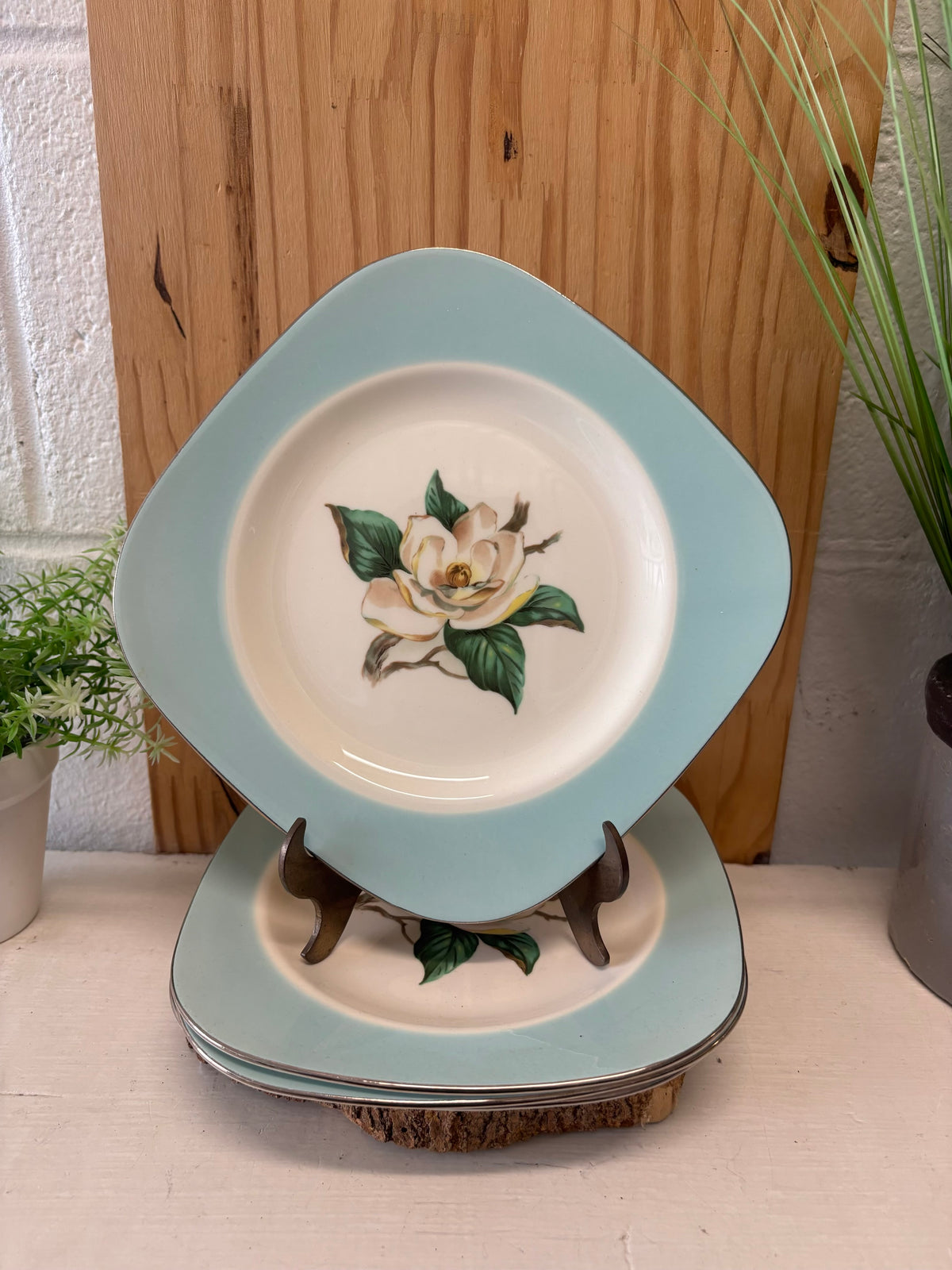 Set of 4 Vtg Square Ceramic Plates (Local Pickup Only)