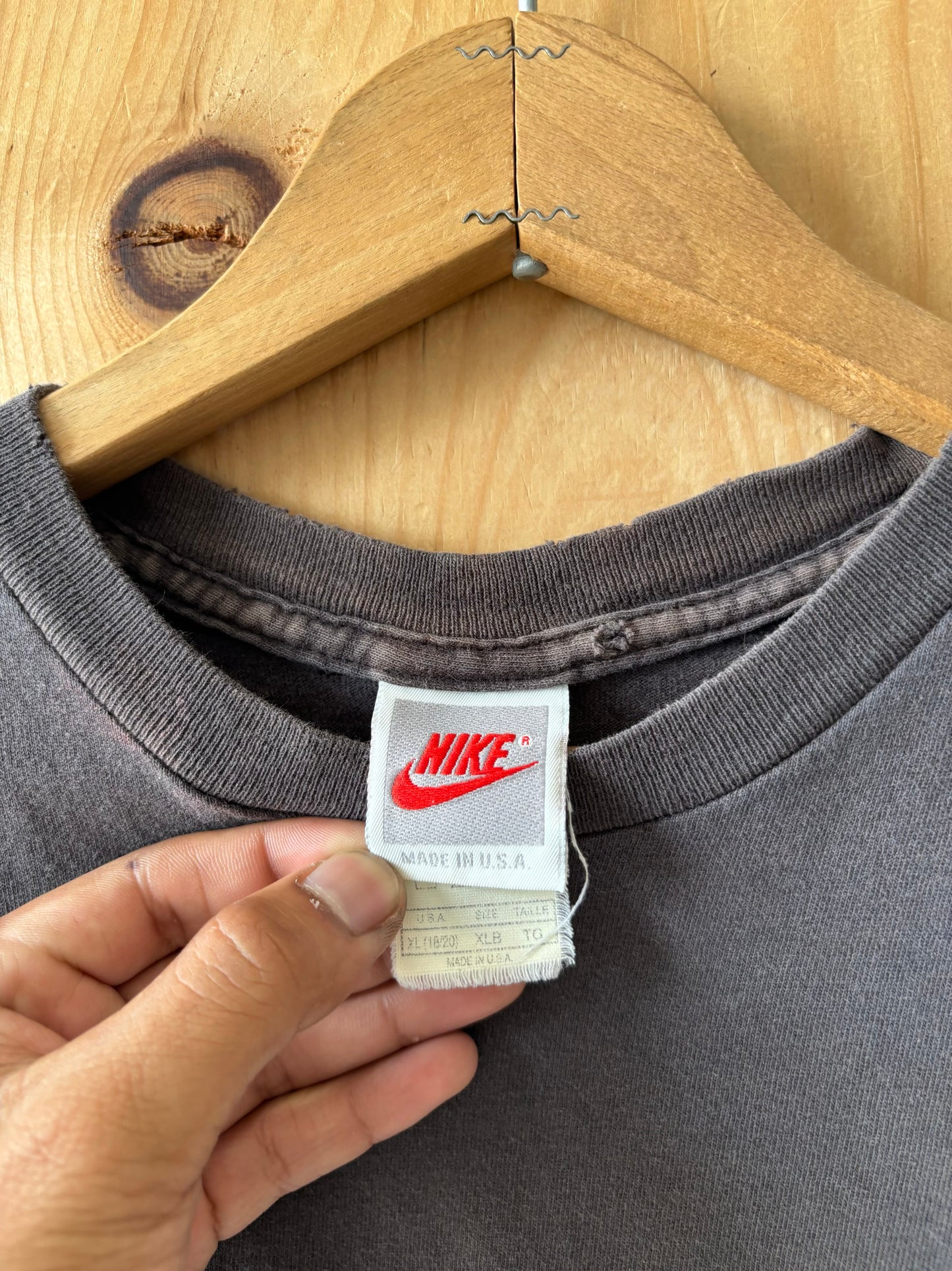 Vtg 90s Single Stitch Urban Jungle Nike Tee : XL