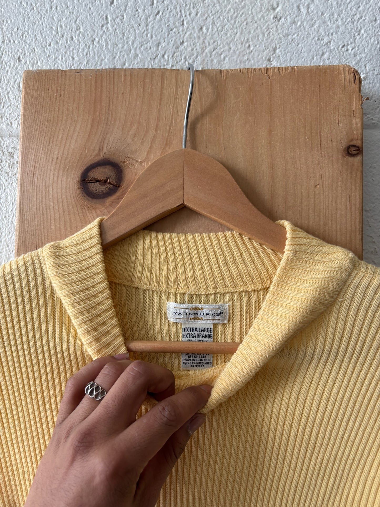 Yellow Ribbed Sweater : XL