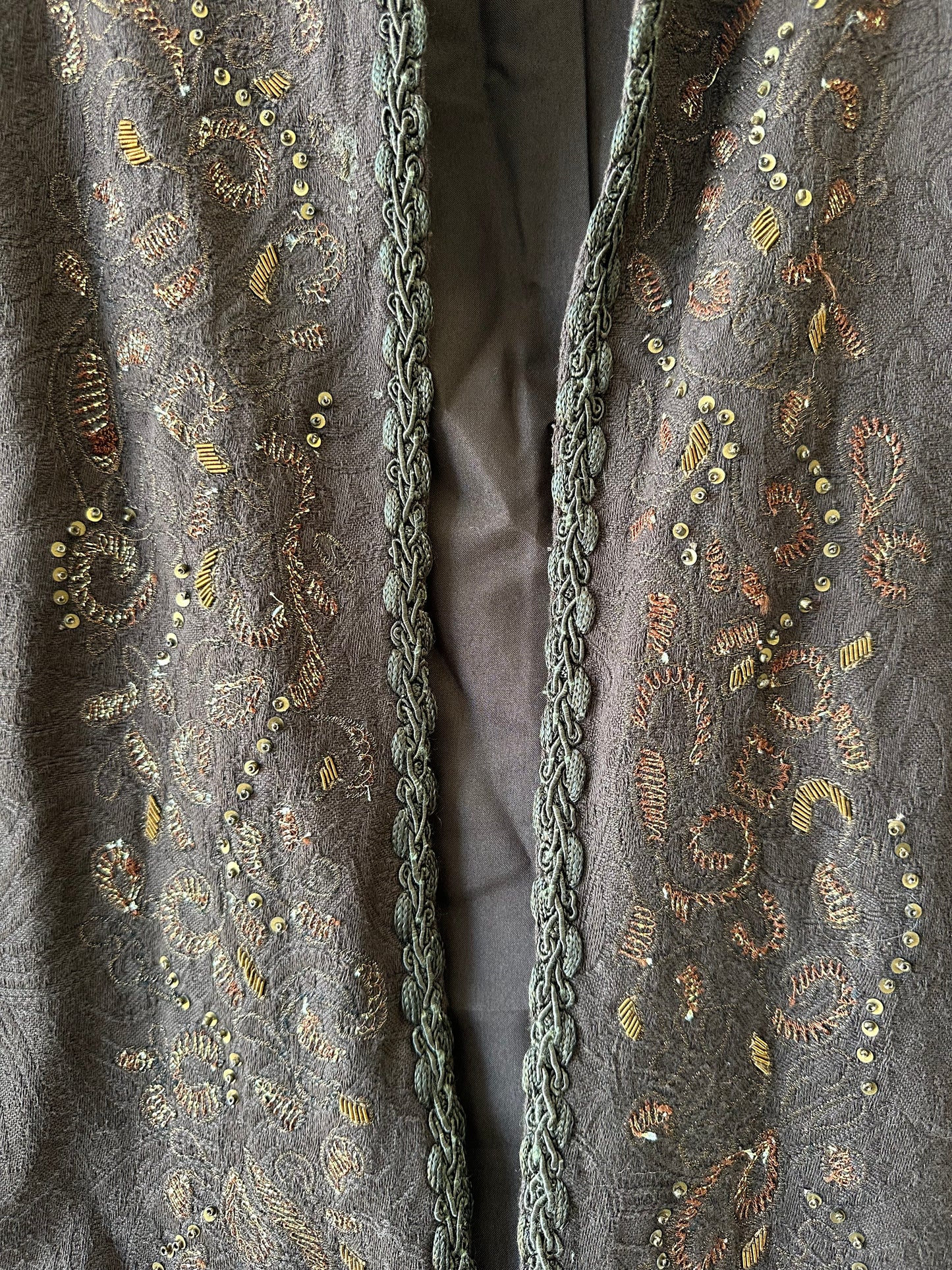 Embroidered Brown Jacket : XL