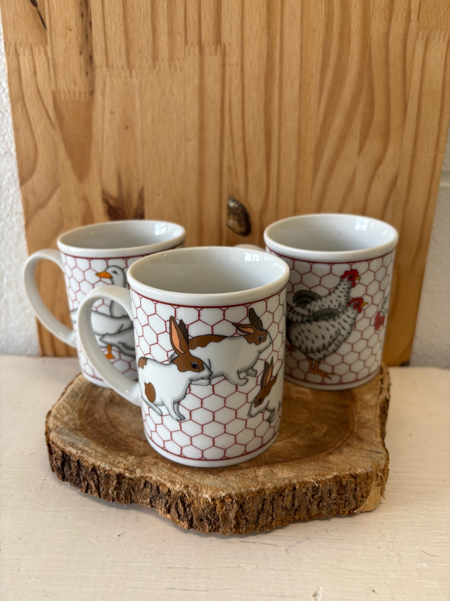 Vtg Farm Mug Trio (Local Pick Up Only)