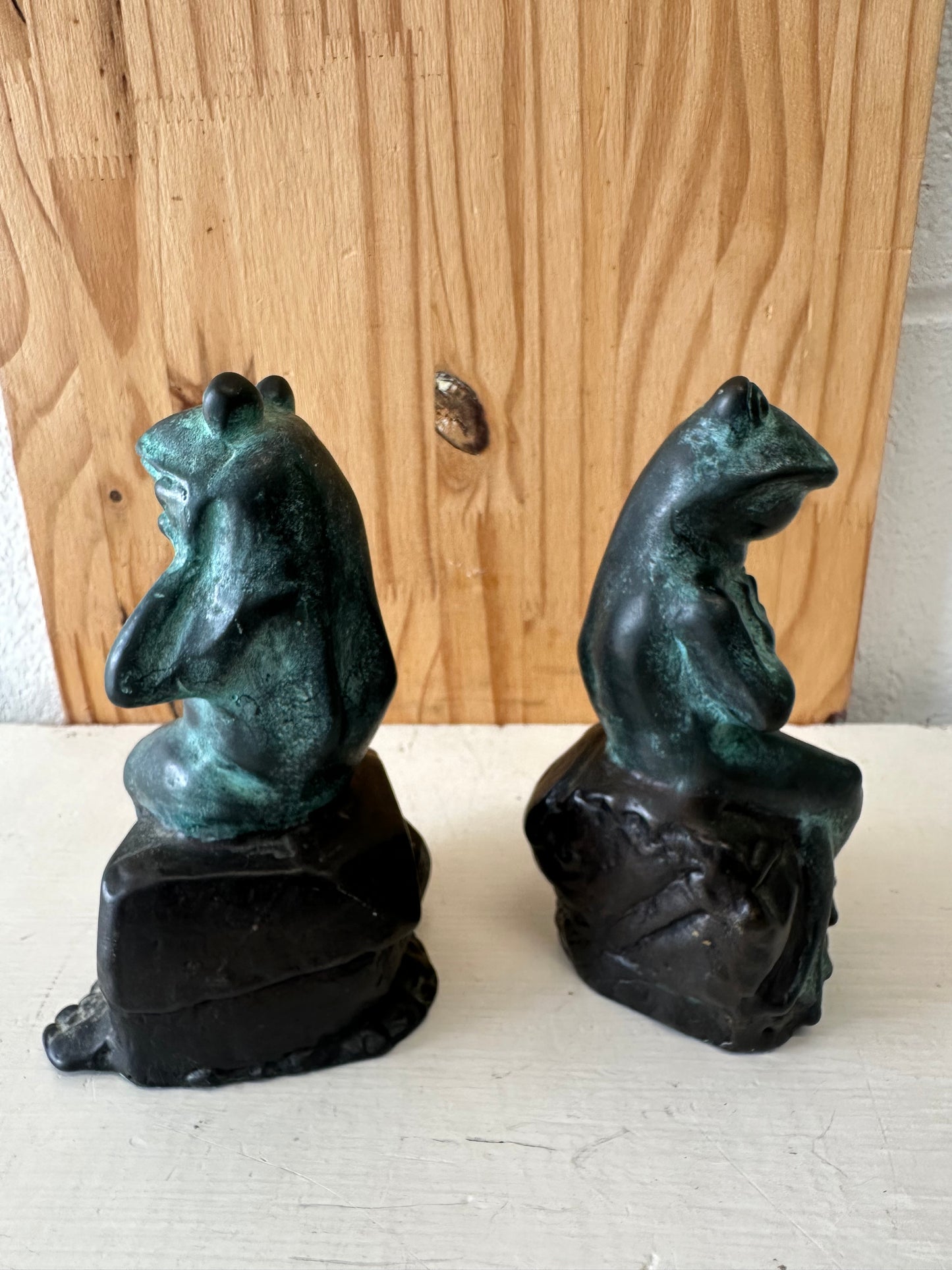 Frog Bookends (Local Pick Up Only)