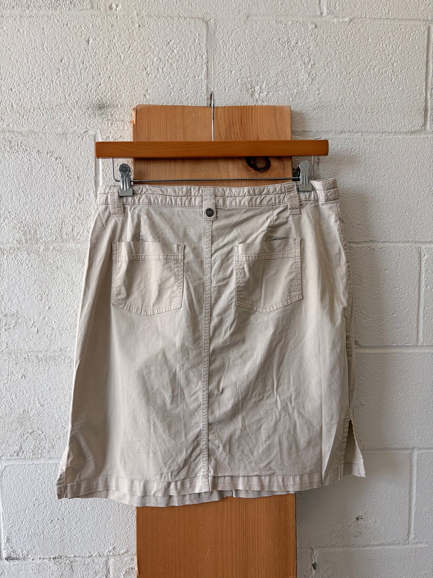 Route 66 Khaki Skirt : 18W