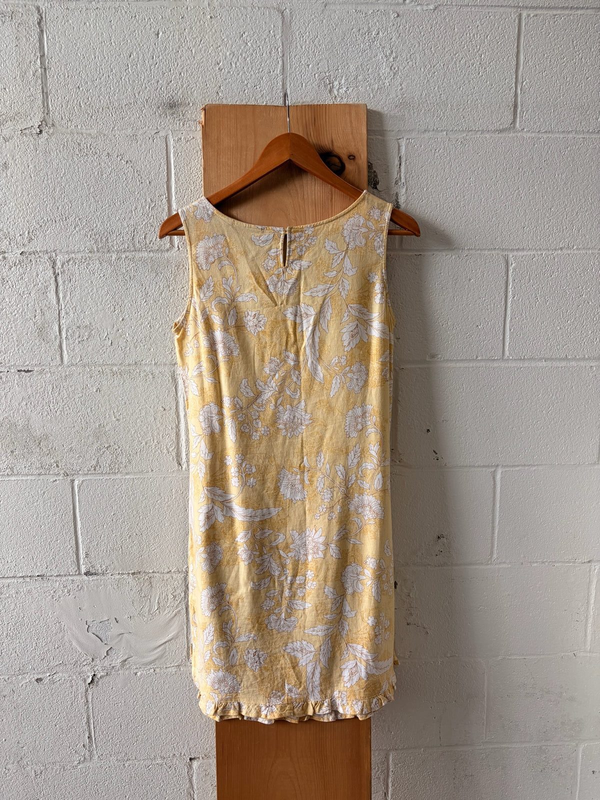 Yellow Floral Knee Length Dress : S/M
