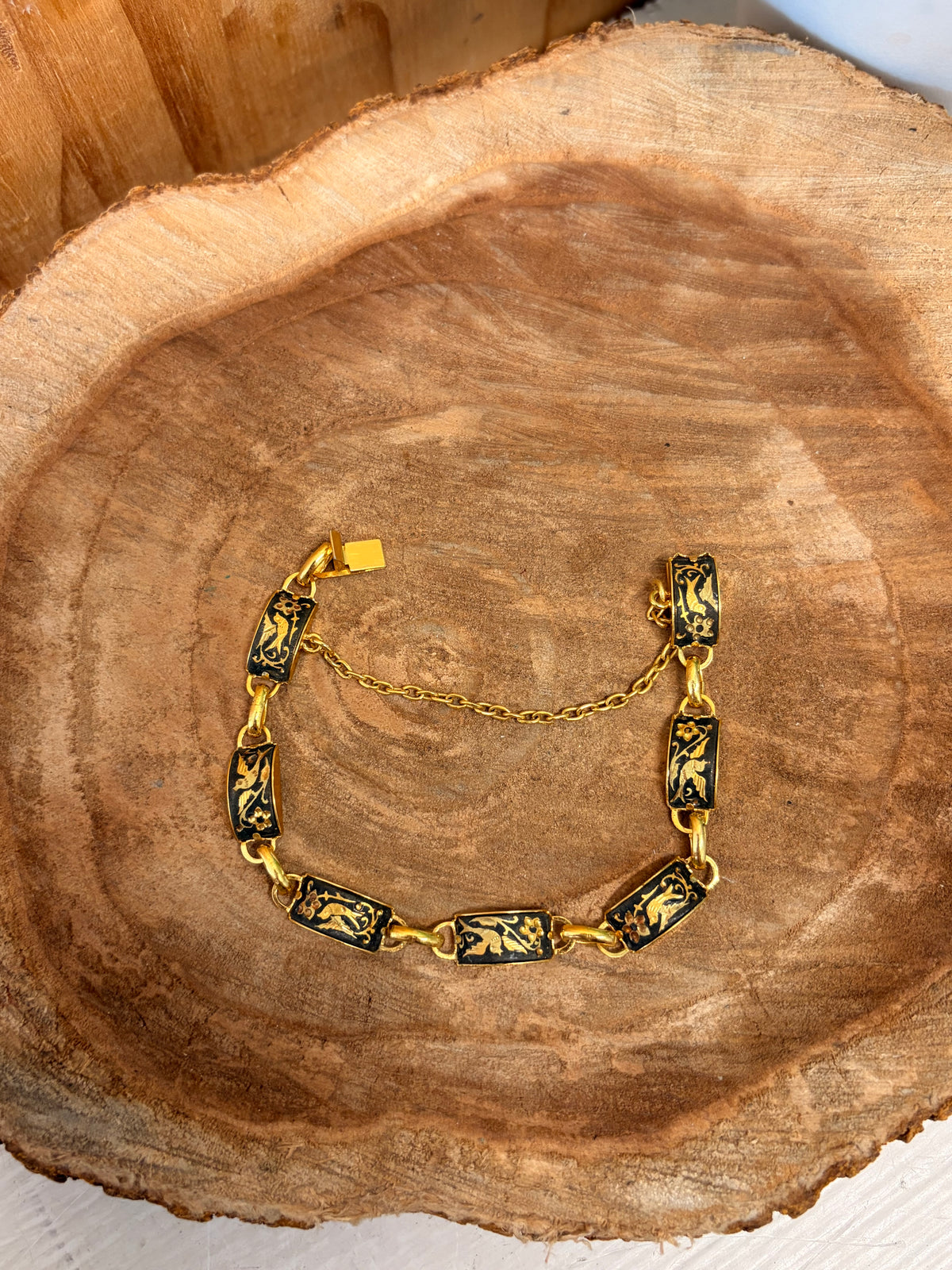 Vtg Damascene Gold Tone Bird Motif Bracelet