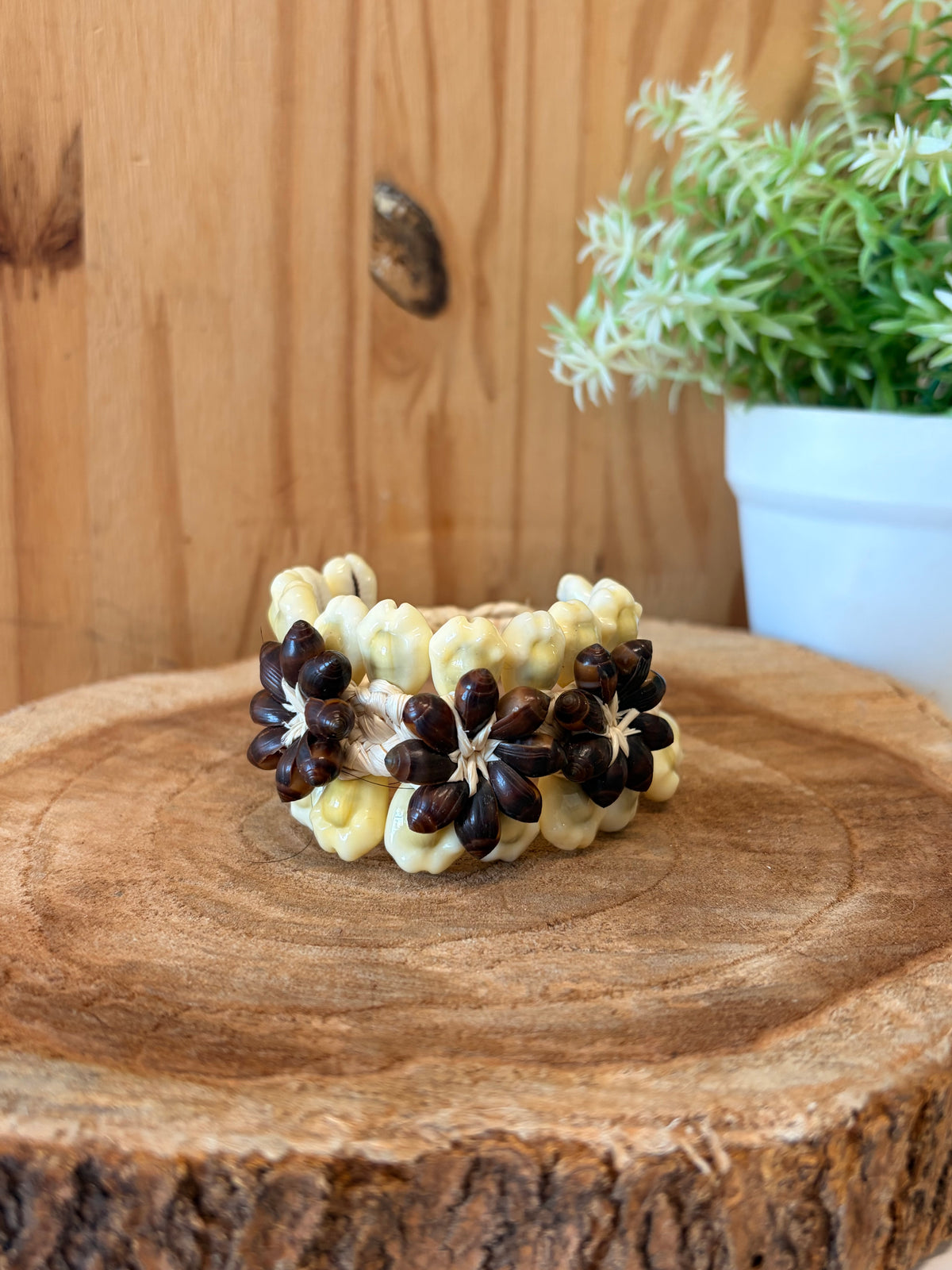 Floral Shell Bracelet