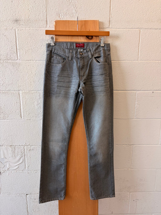 Gray Straight Leg Jeans : 32/32