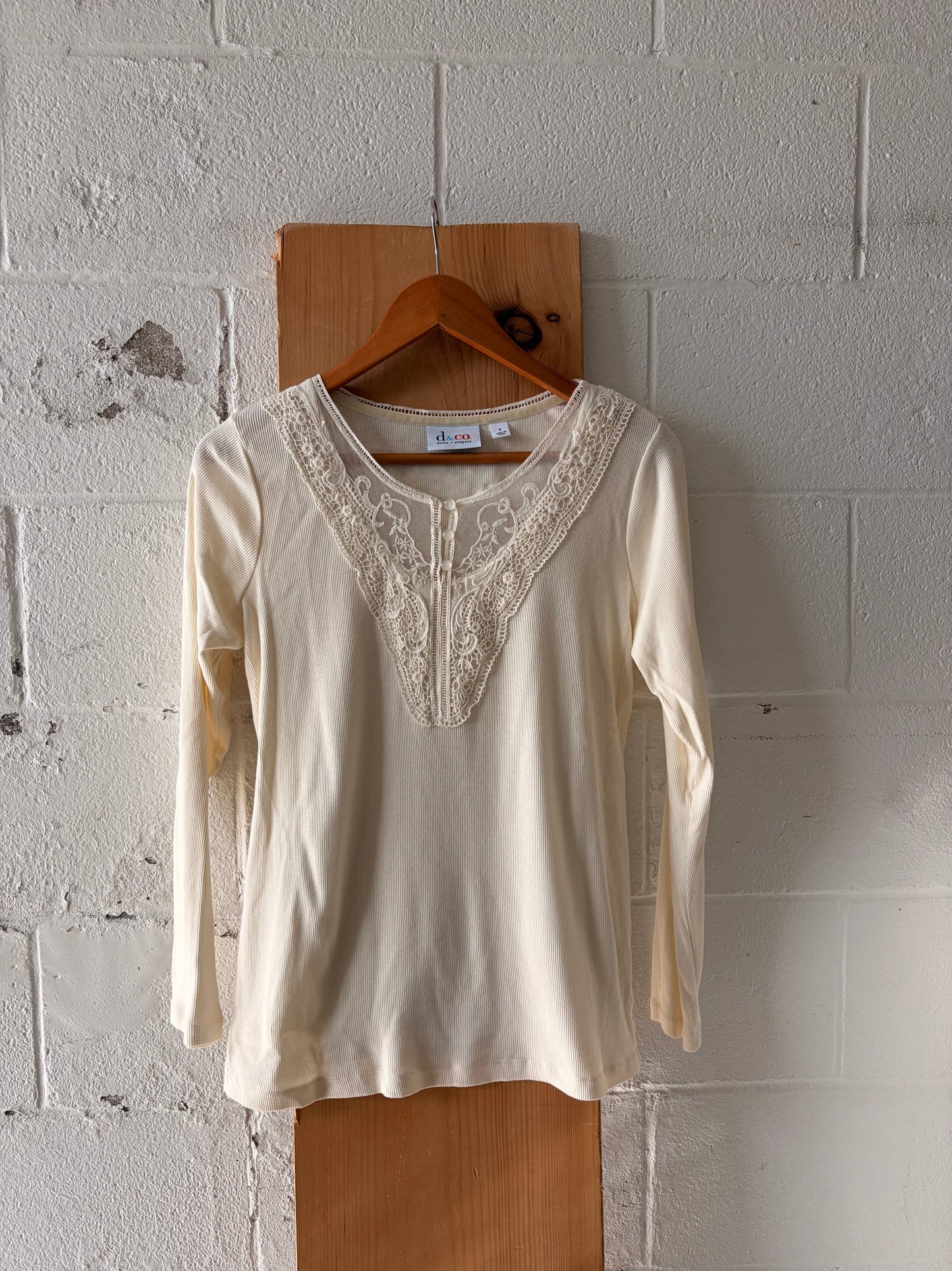Ivory Lace Detailed Henley Top : S