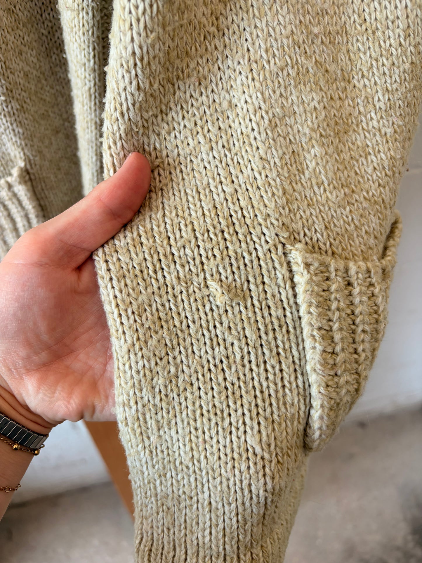 Sleeveless Mock Neck Cardigan : L/XL