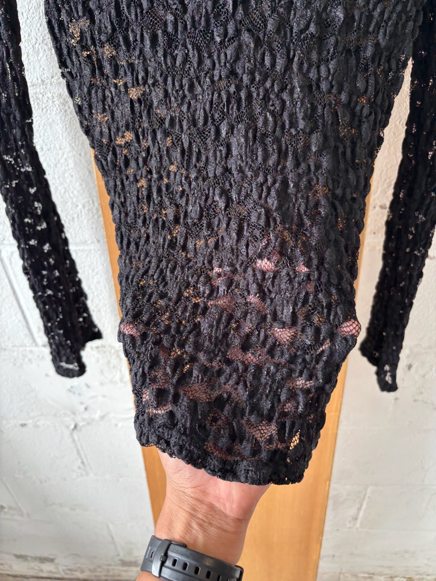 Black Lace Mesh Top : XS