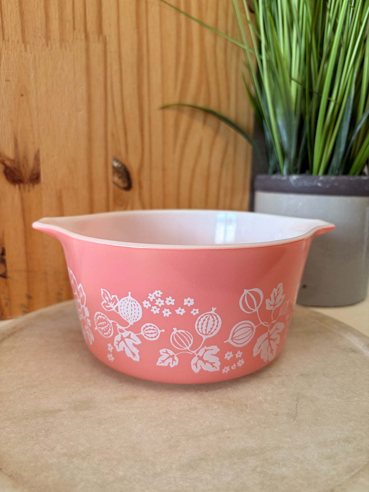 Vtg Pyrex Pink Gooseberry Bowl Trio (Local Pick Up Only)