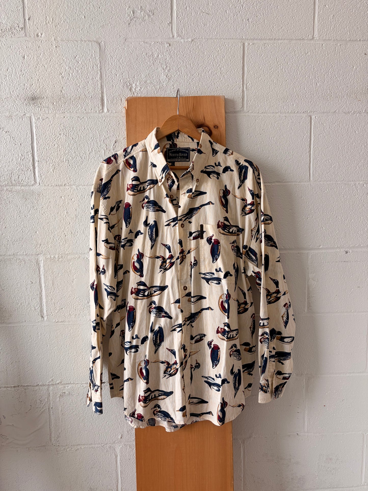 Vtg Duck Patterned Button Up : XL