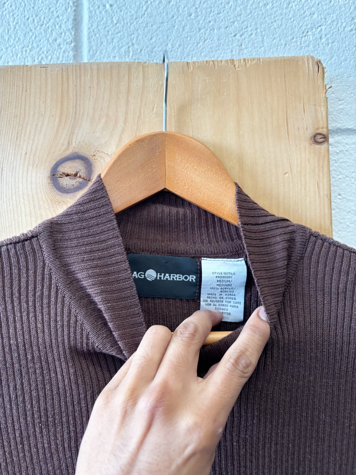 Brown Ribbed Top : M