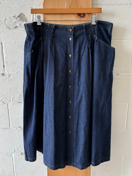 Denim Button Front Skirt : 24W
