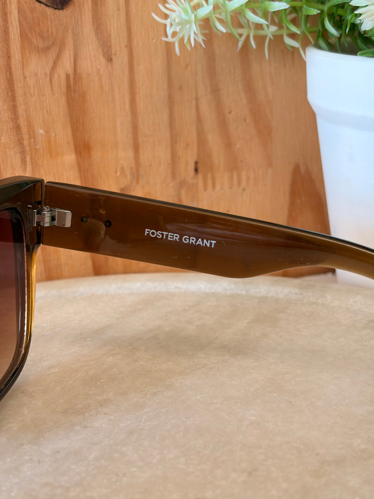 Brown Foster Grant Sunglasses (Local Pick Up Only)