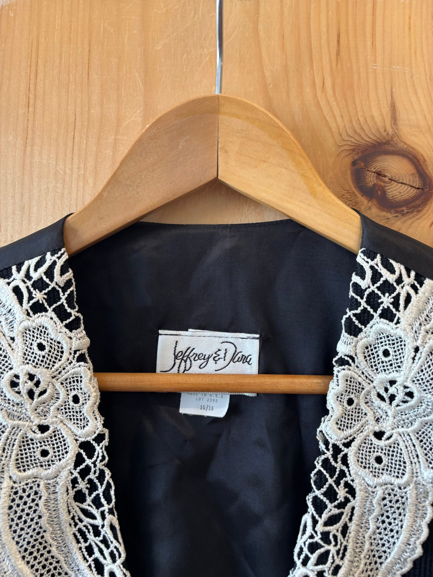 Vtg Lace Detailed Vest : 15/16