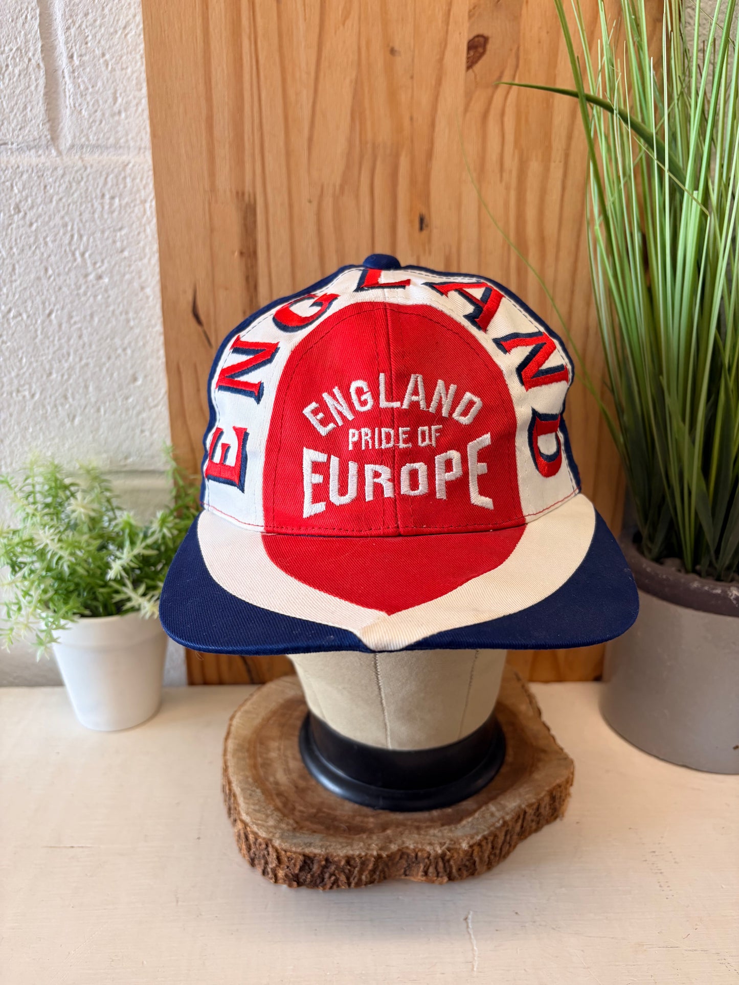 Vtg England Cap