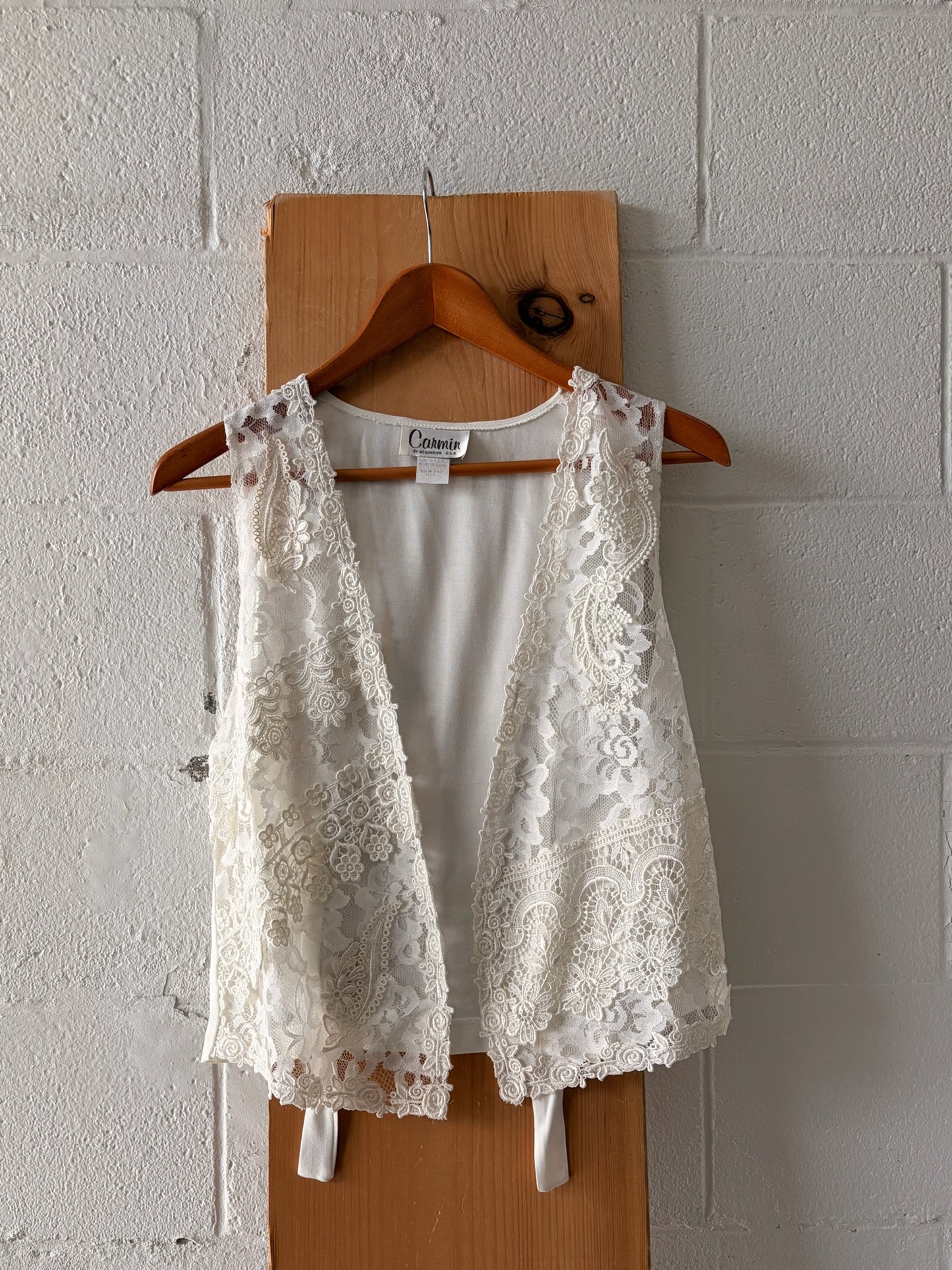 Vtg Lace Front Open Vest : M