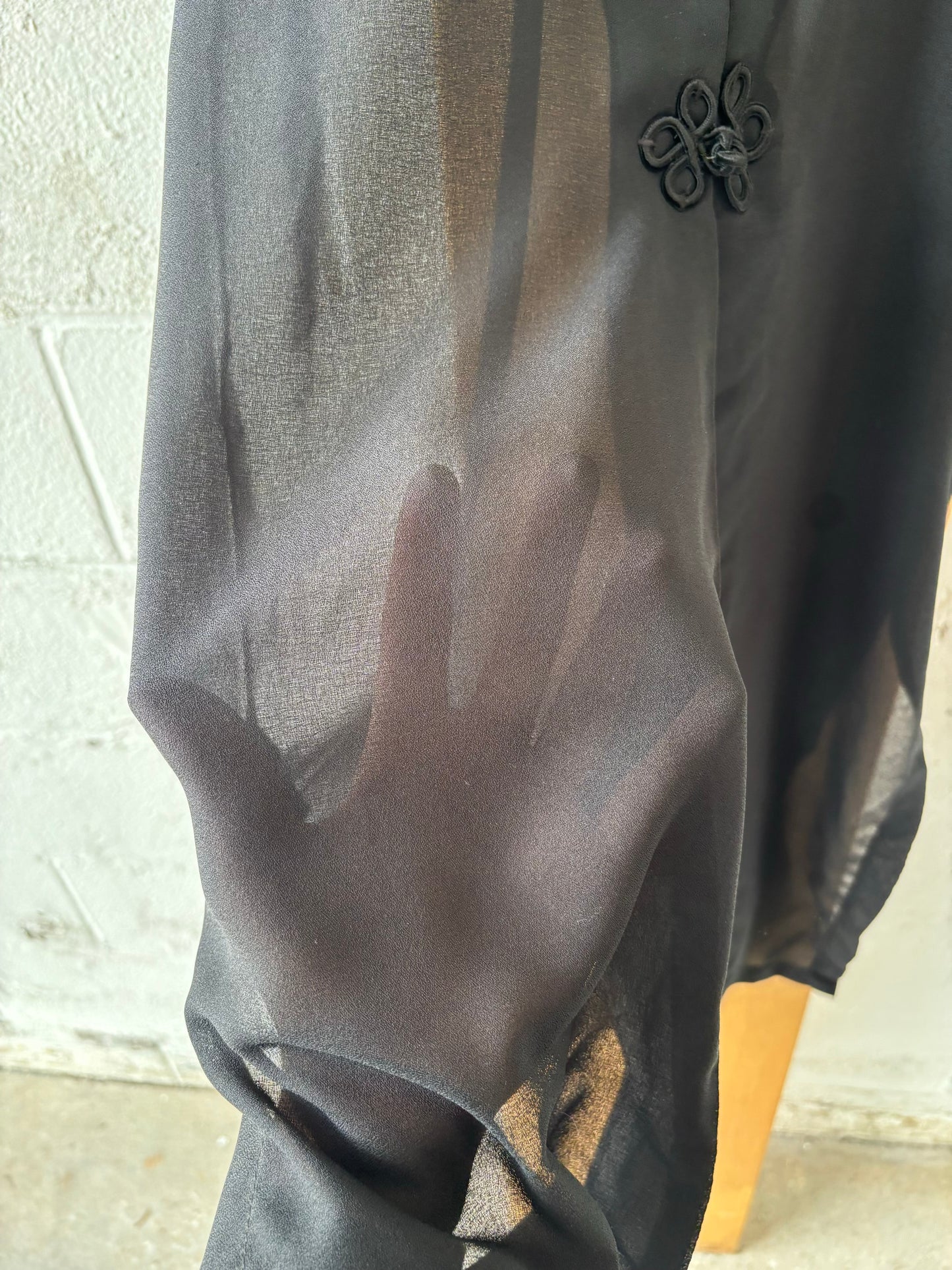 Long Black Cover Up : M/L