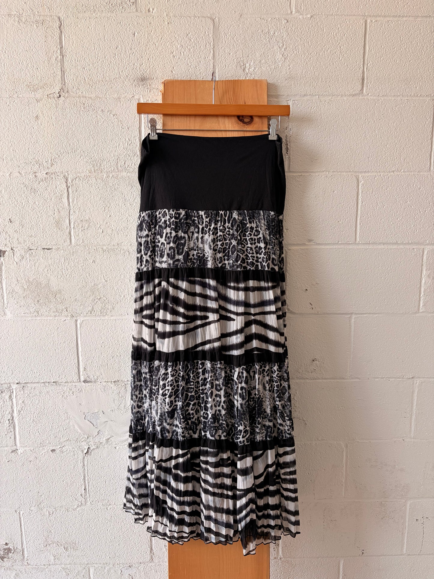 Tiered Animal Print Maxi Skirt : XL