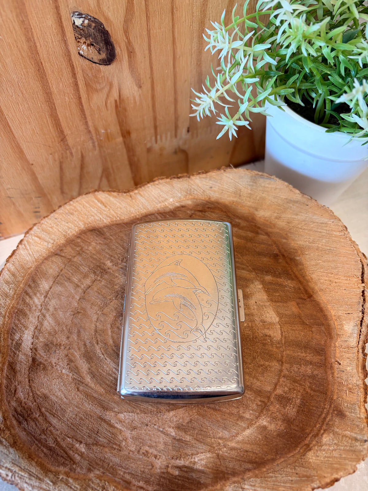 Metal Dolphin Engraved Card/Cigarette Holder