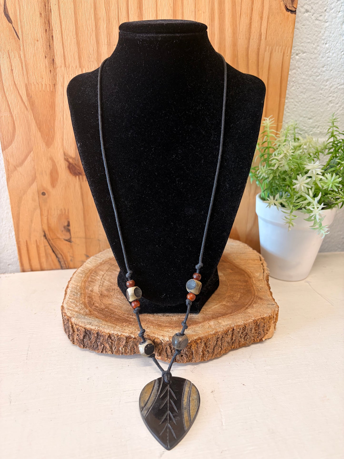 Boho Leaf Cord Necklace