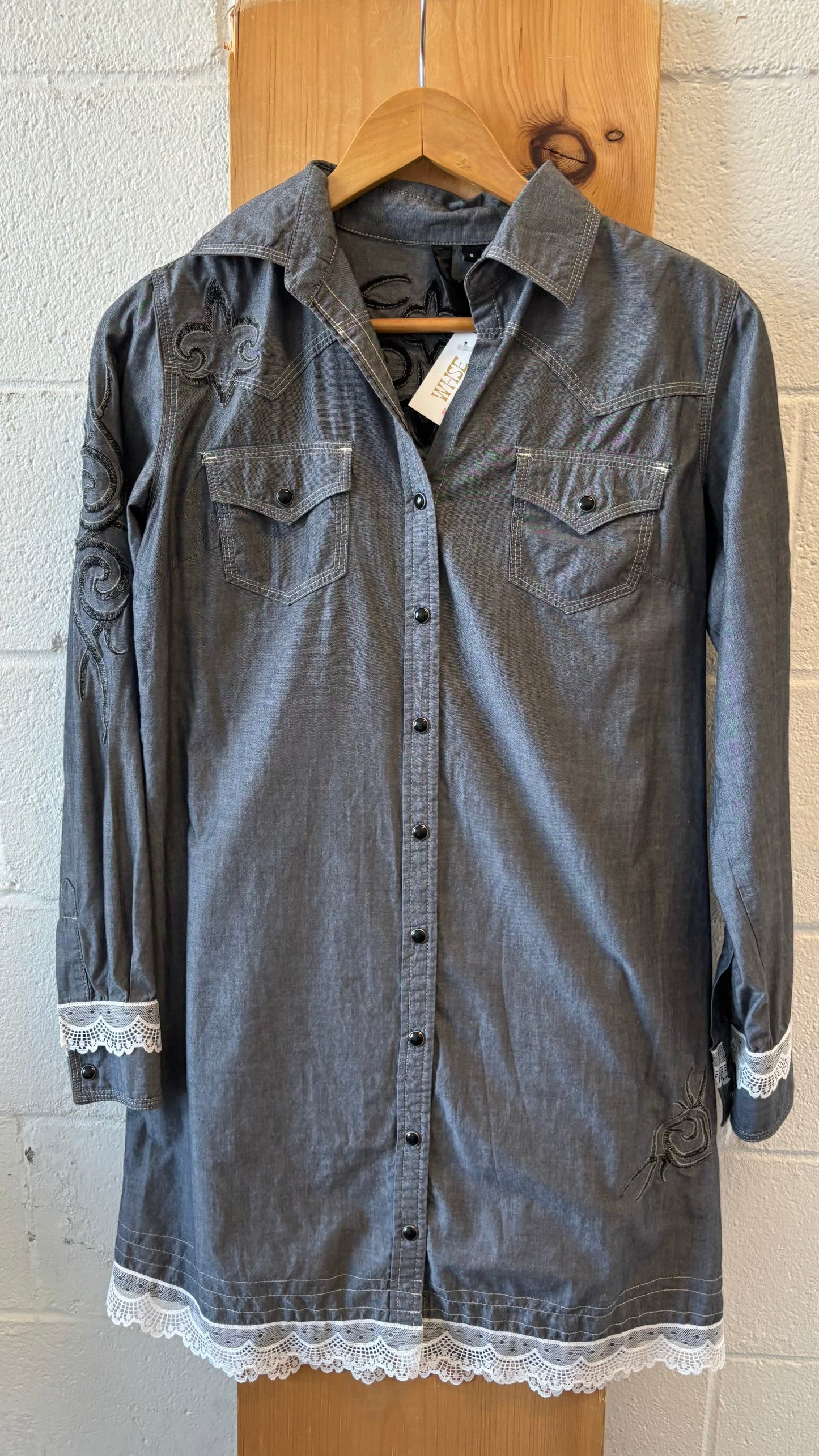 WHSE479 Original Button Up : S