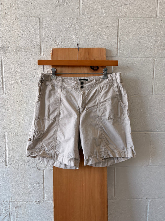 Khaki Eddie Bauer Shorts : 12