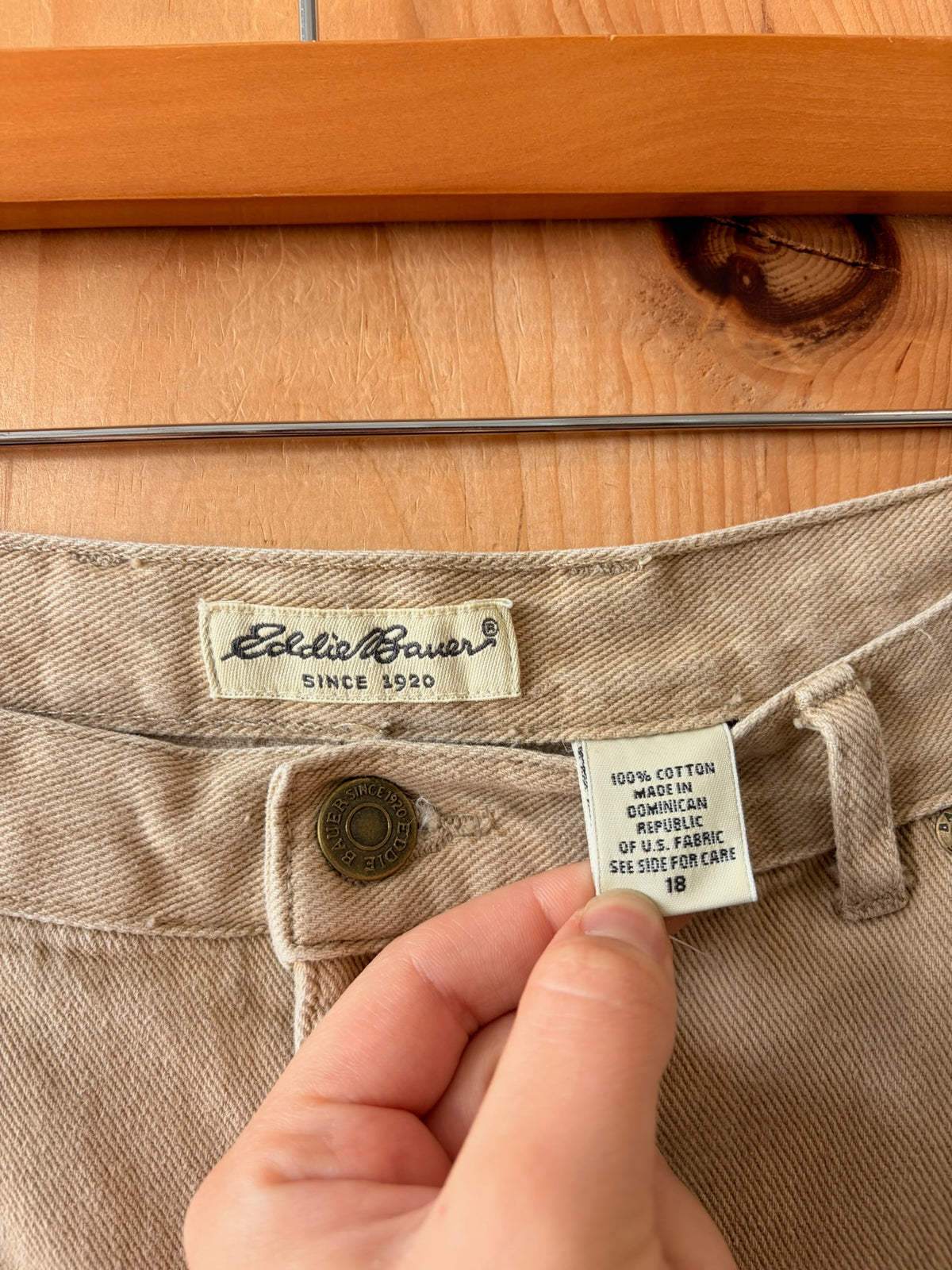 ‘03 Eddie Khaki Skirt : 35” W