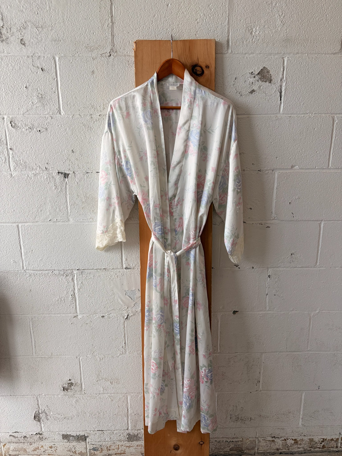 Vtg Pastel Floral Robe : M