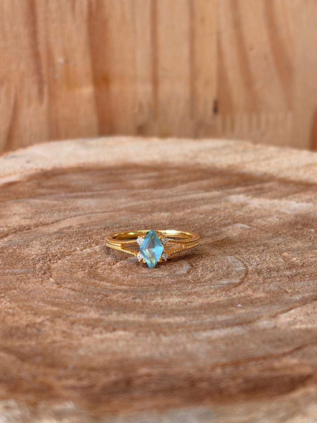 Gold Tone 925 Aqua Blue Ring : Size 8