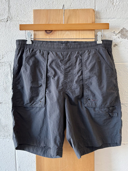 Vtg 90’s Nike Shorts : S