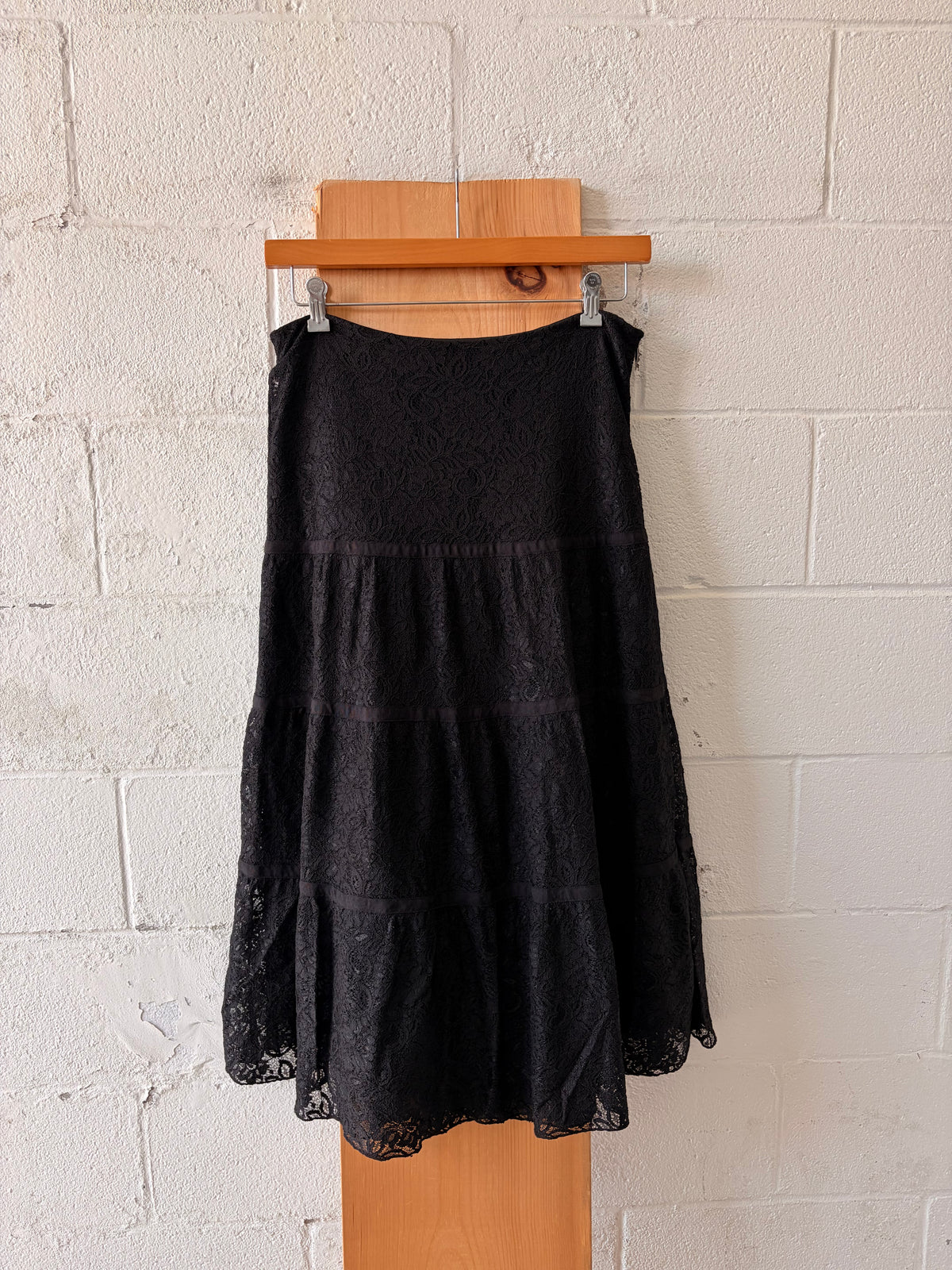 Tiered Black Lace Skirt : 10