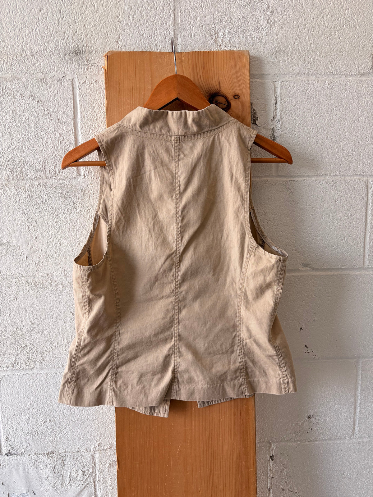 Banana Republic Khaki Vest : 14